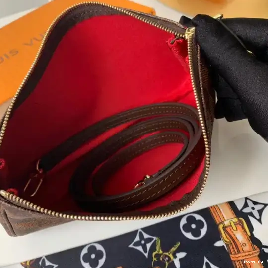 Affordable Vuitton Louis ACCESSOIRES POCHETTE 0629